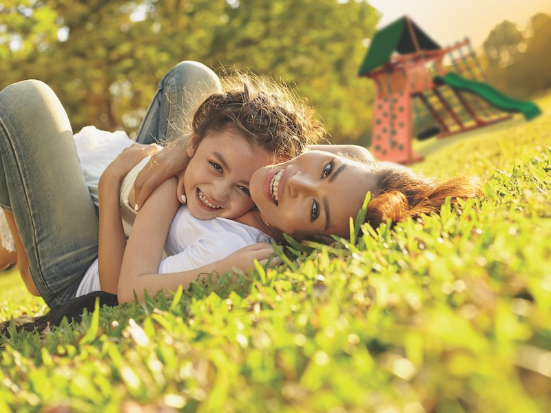 Holiday Shopping for a New Backyard Playset