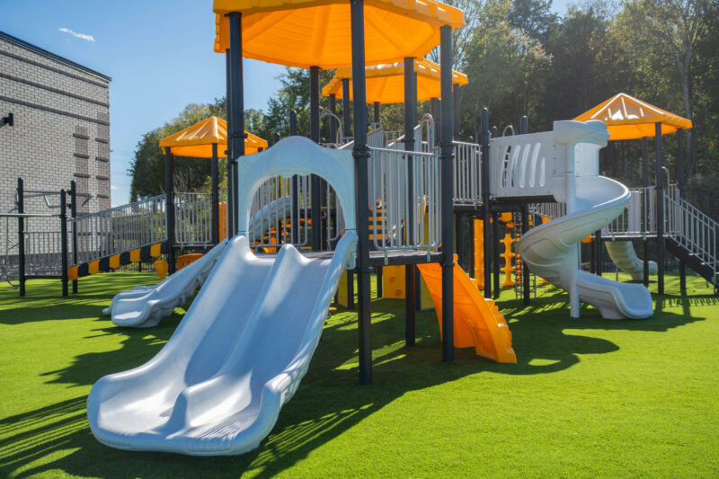 The most effective commercial playground shade structures and how to choose the right one